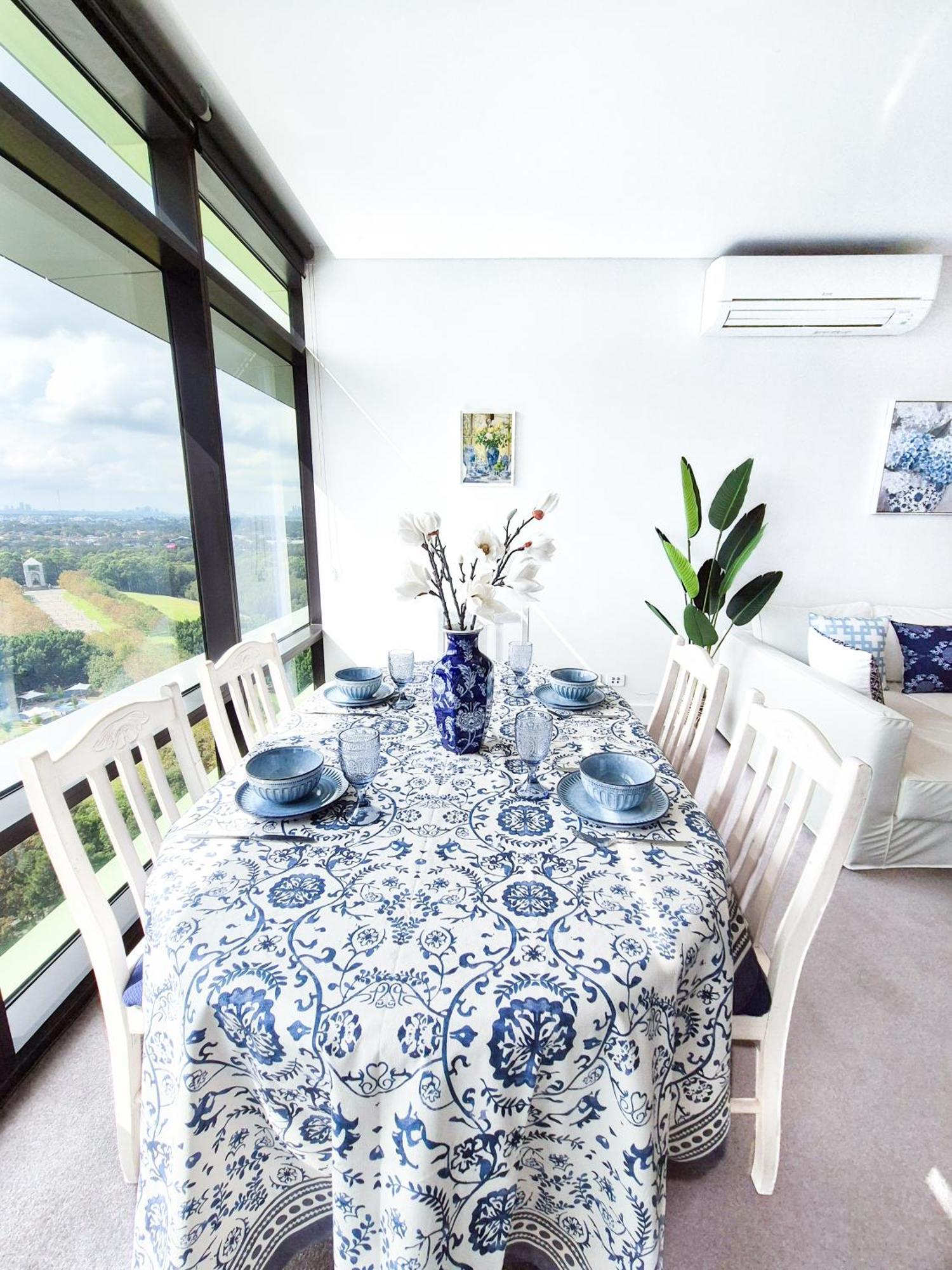 Apartment Hamptons Style 2br & Kid W View In Olympic Park