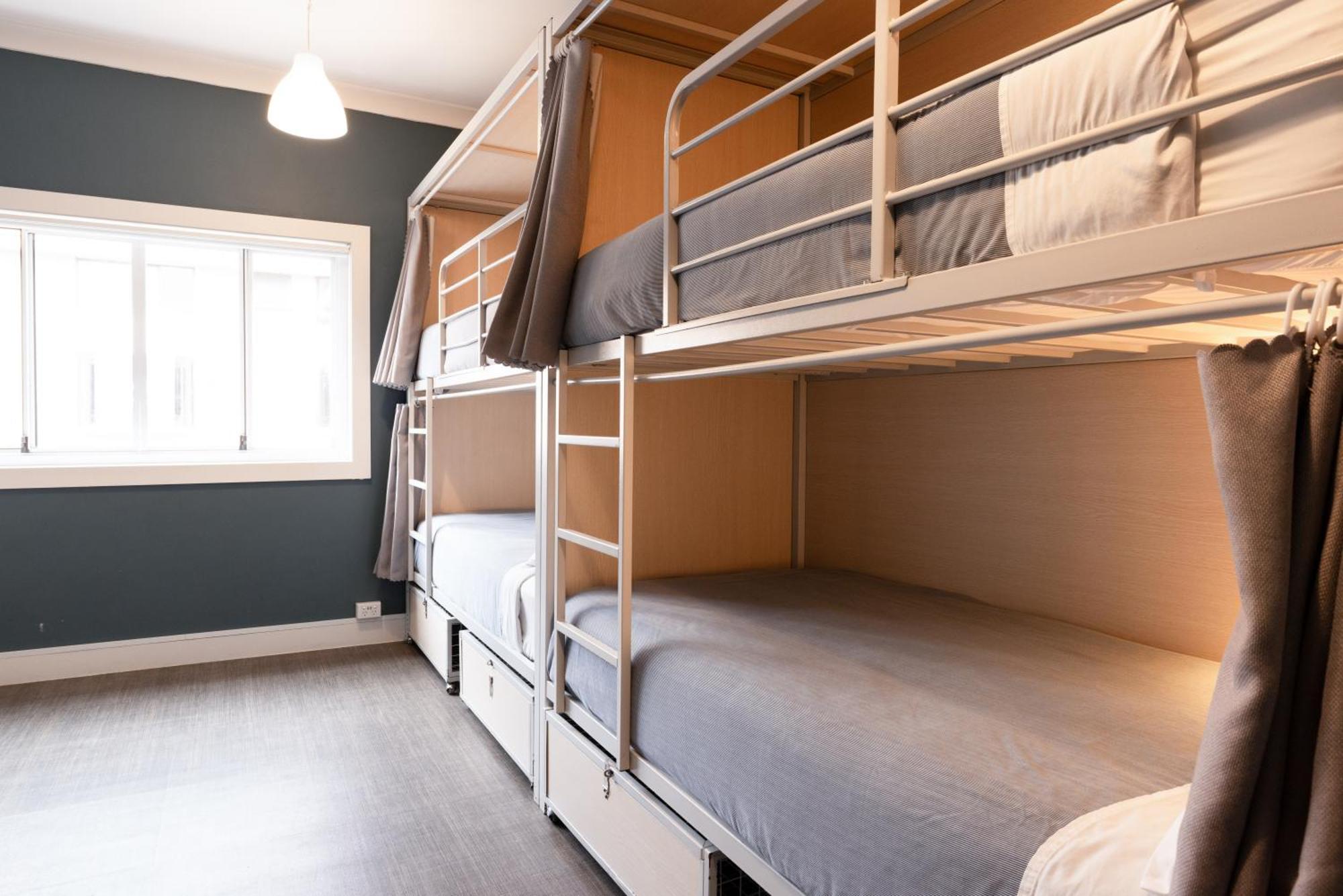 Hostel Stoke House *
