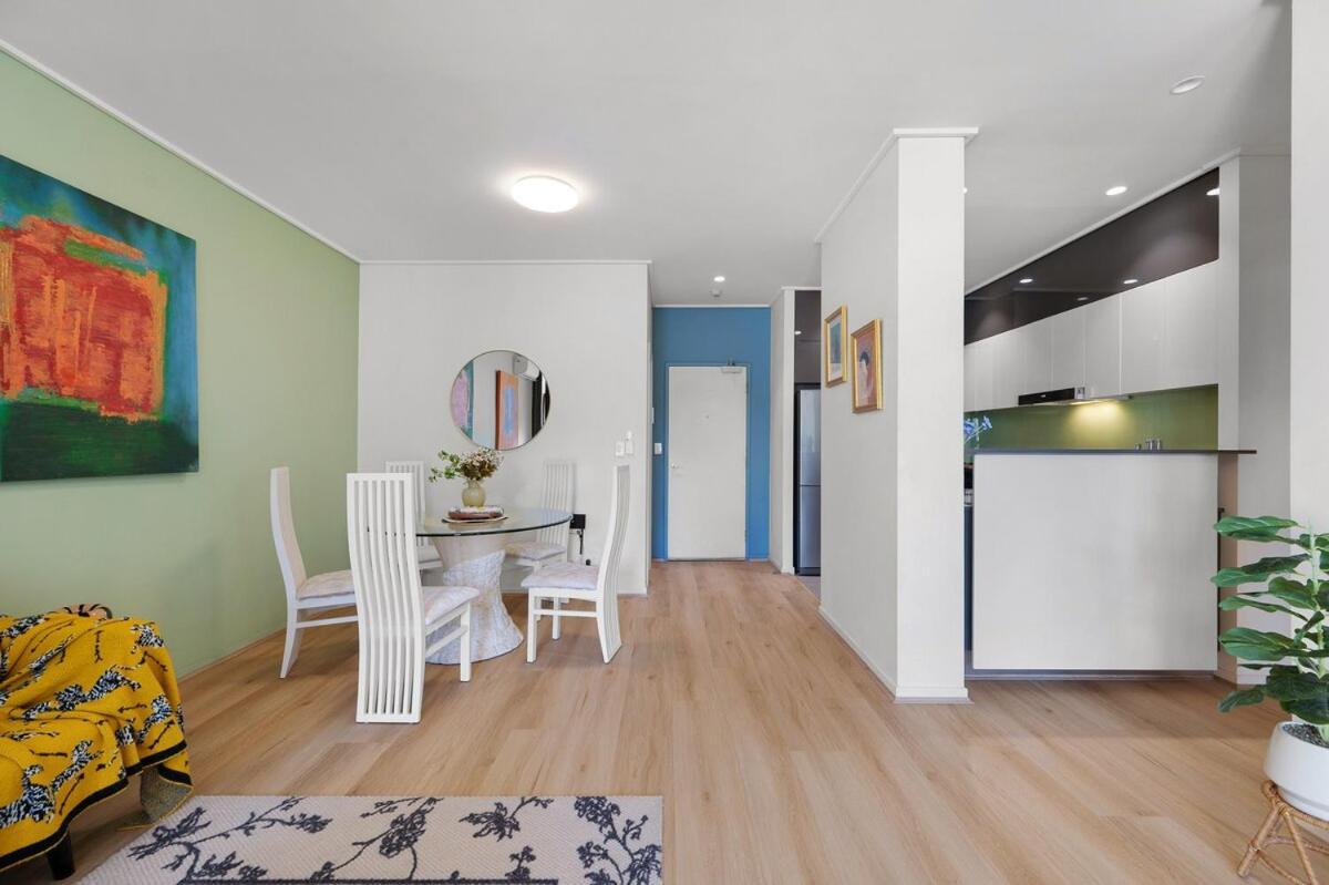 1b1b1p In The Heart Of Pyrmont Apartment