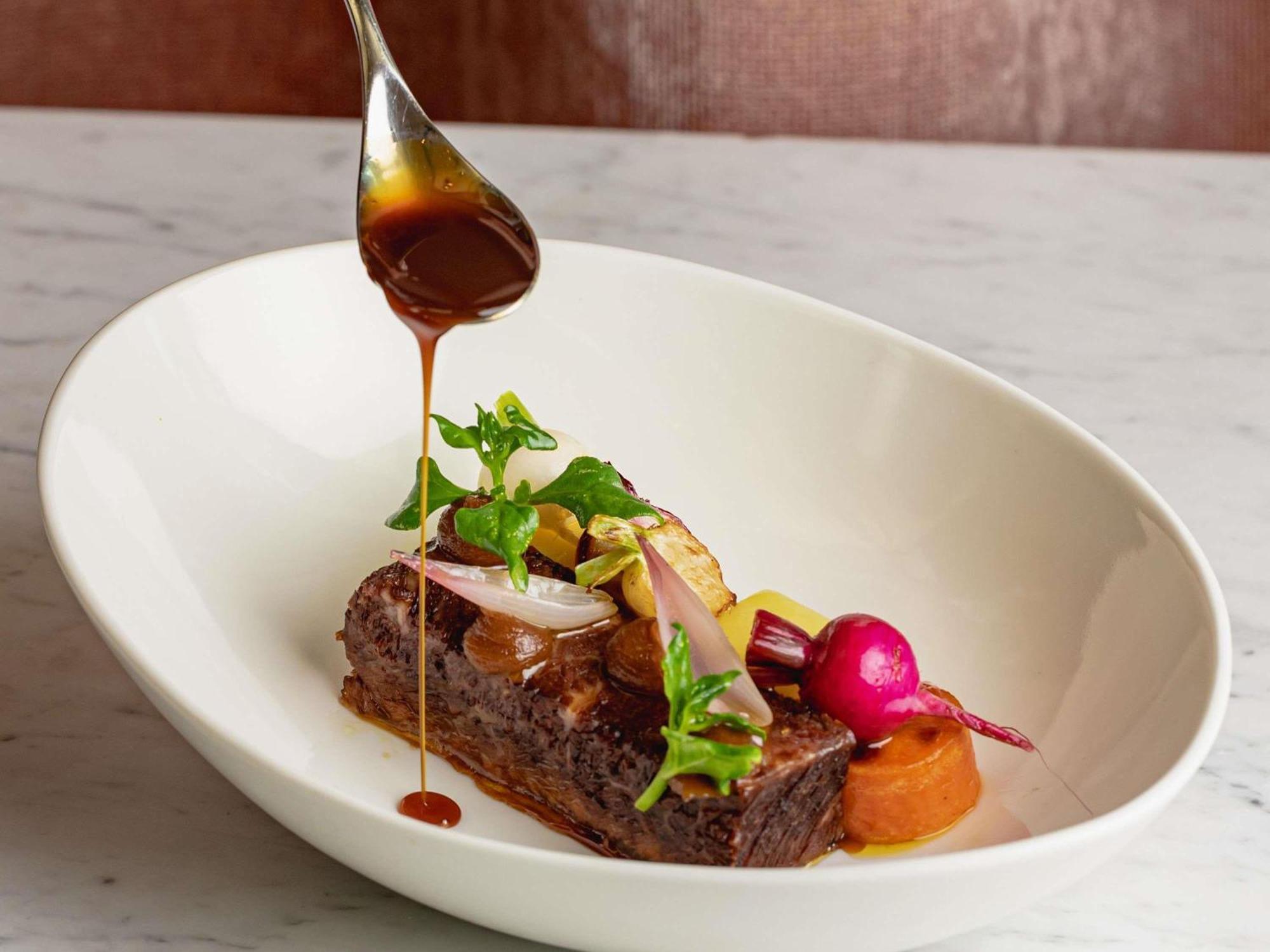 Sofitel Darling Harbour 5*