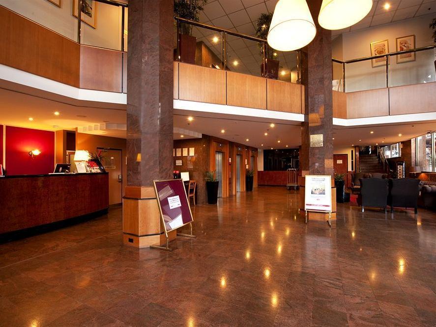 Metro Marlow Central Hotel