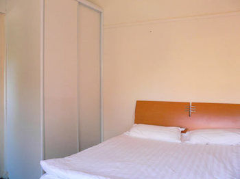 Carnarvon Kirribilli, Hotel