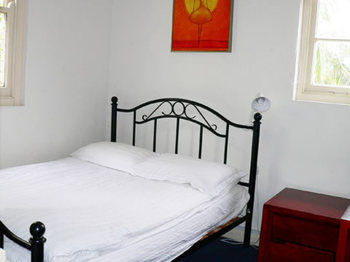 Hotel Carnarvon Kirribilli,