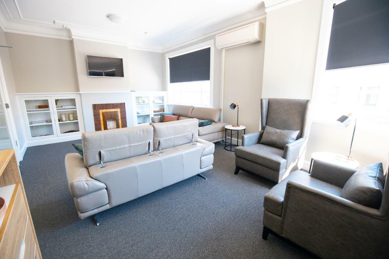 Hotel Horse And Jockey Homebush Sydney