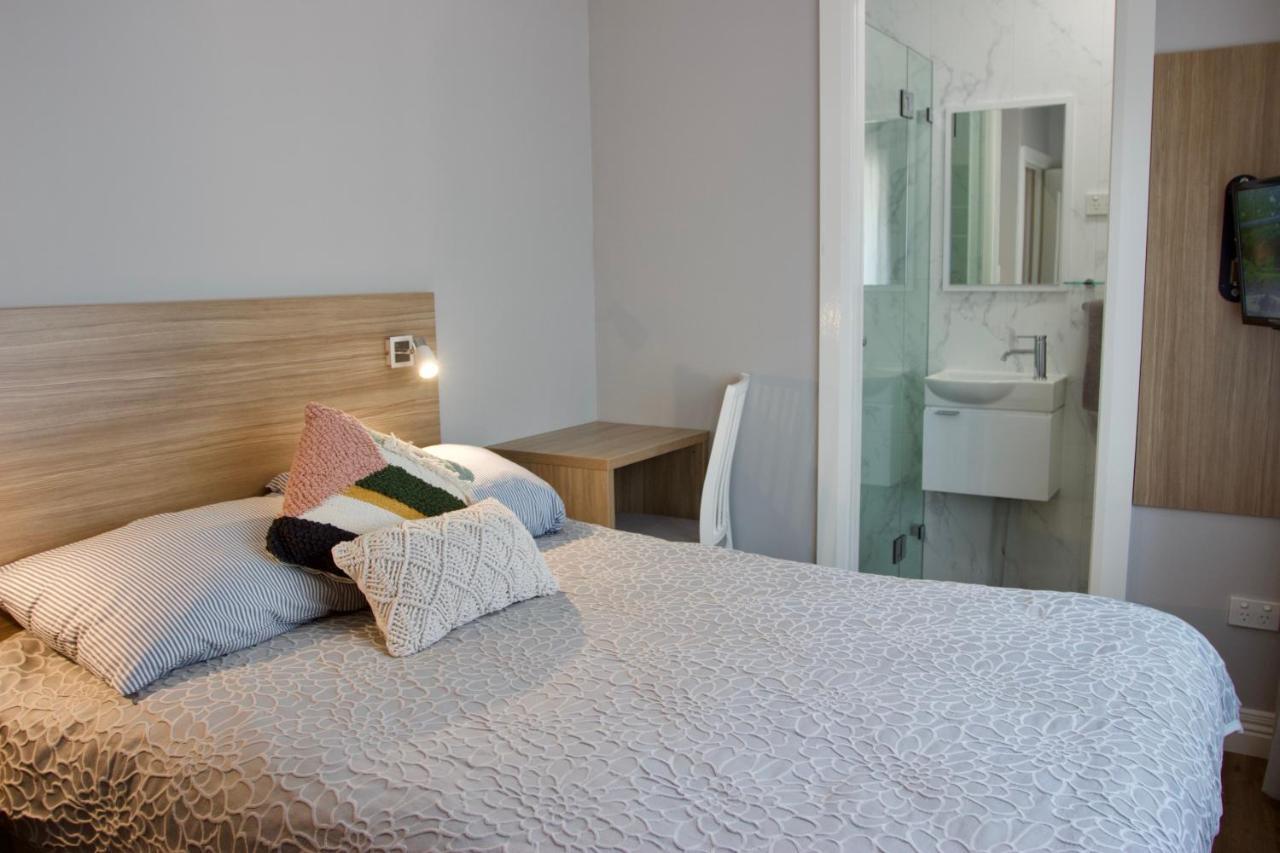 Hotel Carnarvon Kirribilli, Sydney