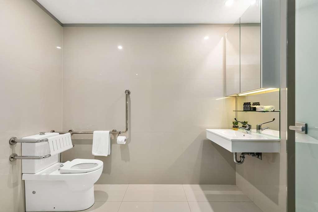 Good Life Hotel
