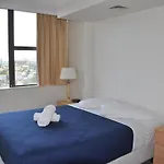 Accommodation Sydney City Centre - Hyde Park Plaza 3 Bedroom 1 Bathroom Apartment