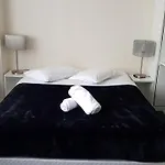 Accommodation Sydney Cbd - Hyde Park Plaza Park View 38 College Street Studio Apartment