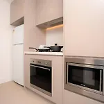 Sky Garden Apartment W Parking At Olympic Park