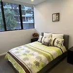 Luxury Holiday Apartment With Indoor Pool, Spa, Sauna, Gym, Netflix, Free Private Parking