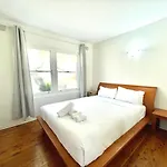 Lotus Stay Manly - Apartment 31B