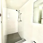 Lotus Stay Manly - Apartment 31B