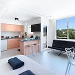 Holidayrento Bondi Beach Ocean View Rooftop Pool