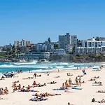 Bondi Premium Hideaway With Patio