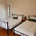Burwood Bed And Breakfast