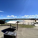 Bright Beachfront Studio With Terrace & Aircon