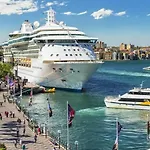 Boutique Private Suite 7 Min Walk To Sydney Domestic Airport - Sharehouse