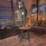 Luxurious 2 Bed Apartments Lavender Bay View