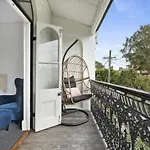 Pet Friendly Paddo Terrace