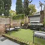 Pet Friendly Paddo Terrace