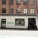 Siesta Sydney