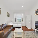 Paddington Pad