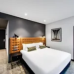 Vibe Hotel North Sydney