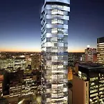 Lovely One Bedroom + Study With Infinity Pool