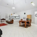 Sydney Boutique Apartments