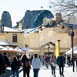 Theatre Precinct City Abode