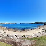 Modern Coastal City Escape Manly Nsw