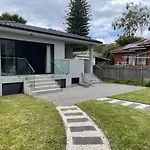 Entire New Granny Flat With 3 Bedrooms 2 Bathrooms