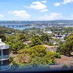 Water Views 2 Bedroom Apartment In Hurstville