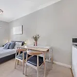 Aircabin｜Chippendale｜Best Location｜Comfy Studio