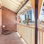 High Steet 16A Self - Catering