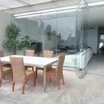 Three Bedroom Penthouse With Private Rooftop Jacuzzi In Surry Hills