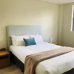Spacious Two Bedroom Apartment - St Leonards Al25