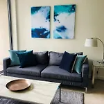 Spacious Two Bedroom Apartment - St Leonards Al25