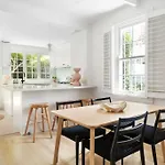 Woollahra Cottage Close To Bondi