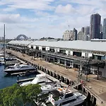 Spacious & Cosy 2 Bedroom Apartment In Darling Harbour
