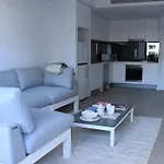 New Spacious 1 Bedroom Apartment Rosebery