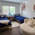 Homely Apartment In Sought After Building