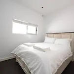 Eggie\'S Nest - Luxury 1 Bedroom Apartment