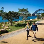 Stylish Sydney Cbd 2 Bedroom Apartment 54