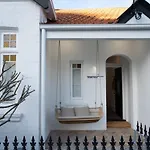 The Manly House - 100 Steps From Manly Beach