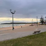 Private 1 Bedroom Apartment Near Beach And Shops