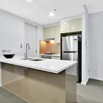 North Sydney Corporate Apartment Mil2251106