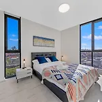Fully Equipped Apartment In Rockdale