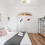 Premier Queen Room - Private - Prime Spot