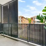 Peaceful Studio In Summer Hill